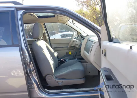 2008 Ford Escape Xls/Xls Manual from USA, damaged, VIN 1FMCU02Z98KA95425